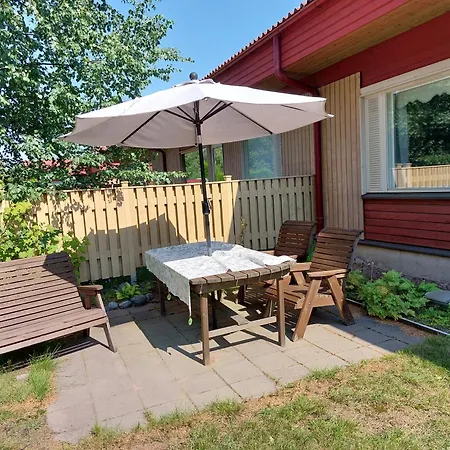 With Sauna In Harjavalta, Free Wifi Huoneisto